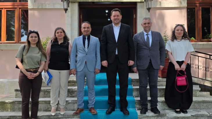 Kapaklı Belediye Başkan Yardımcımız Sayın Çağlar Bütün ve kıymetli belediye personelleri, belediyemizde bizleri ziyaret ettiler.